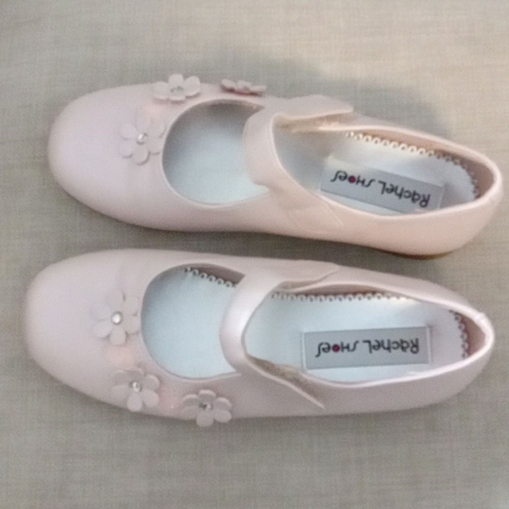Dress shoes